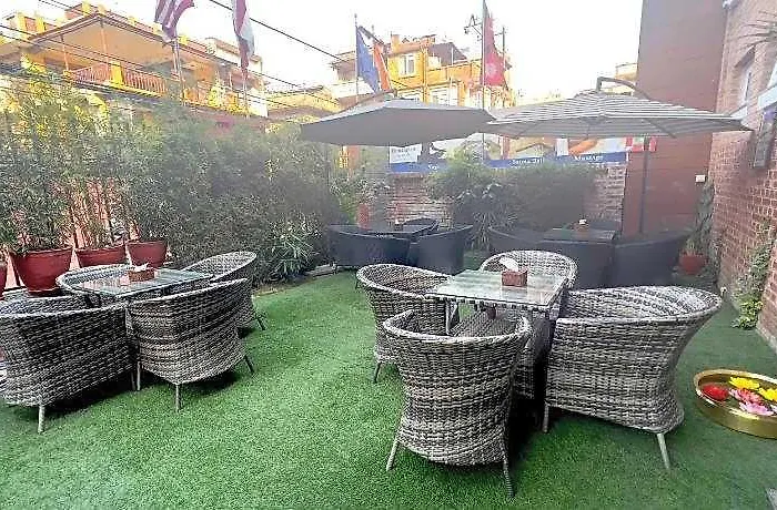 Himalayan 4*